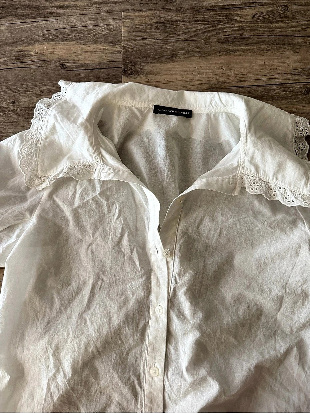 Brandy Melville White Lace Collar Blouse - Picture 2 of 2